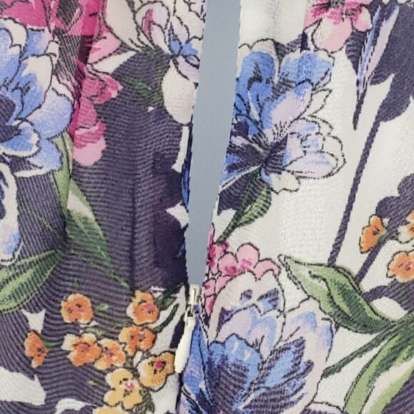 SLNY Maxi DRESS - Picture 5 of 9